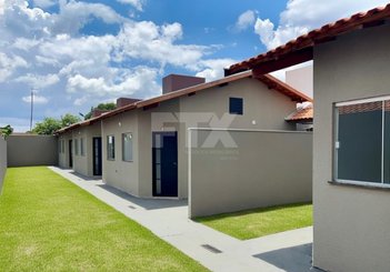 house em Rua Uruana, Jardim Colúmbia - Campo Grande - MS