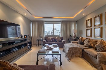 apartment em Rua Doutor Renato Paes de Barros, Itaim Bibi - São Paulo - SP