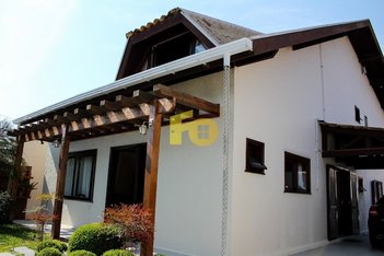 house em Rua Alberto Bichebiche, Parque da Fonte - São José dos Pinhais - PR