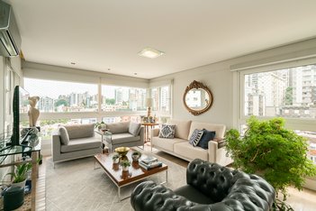 apartment em Rua Barão de Ubá, Boa Vista - Porto Alegre - RS