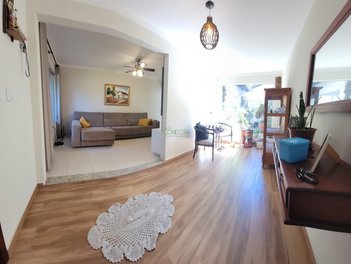 house em Rua Bombaim, Cláudia - Londrina - PR