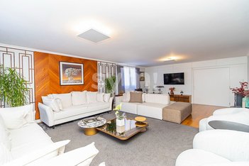 apartment em Rua Coronel Dulcídio, Batel - Curitiba - PR