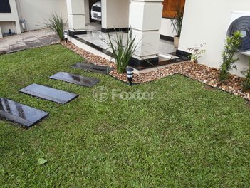 house em Rua Evaristo da Veiga, Partenon - Porto Alegre - RS