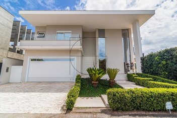 house em Rua das Baúnas, Jurerê Internacional - Florianópolis - SC