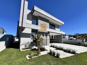 house em Avenida Red Park, São João do Rio Vermelho - Florianópolis - SC