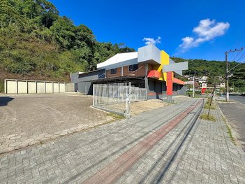 industrial em Rua das Missões, Ponta Aguda - Blumenau - SC