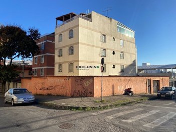 apartment em Rua Bélgica, Glória - Contagem - MG