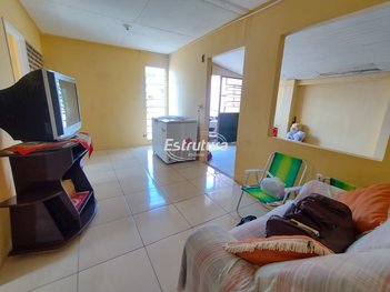 house em Rua Ademar Penna, Tancredo Neves - Santa Maria - RS