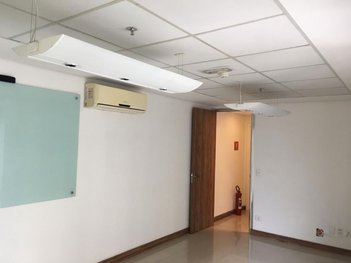 office em Rua Gavião Peixoto, Icaraí - Niterói - RJ