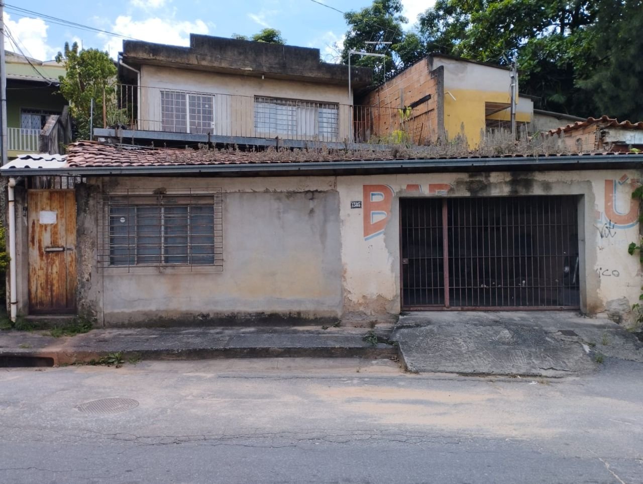 Casa com 4 quartos — Caiçaras, Belo Horizonte
