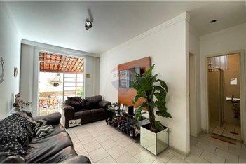 apartment em Rua Alabastro, Sagrada Família - Belo Horizonte - MG