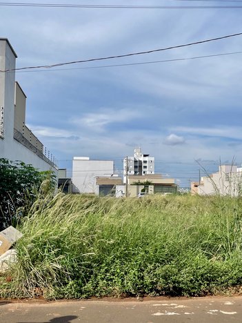 land_lot em Aryana Guimarães, Residencial Campos Elíseos - Rio Verde - GO