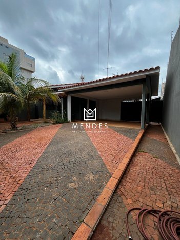 house em Rua Elizabeth Campos, Setor Morada do Sol - Rio Verde - GO