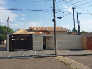 house em Rua Rio de Janeiro, Centro - Andradina - SP