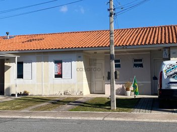 house em Avenida Prefeito Ary Alcântara, Areal - Pelotas - RS