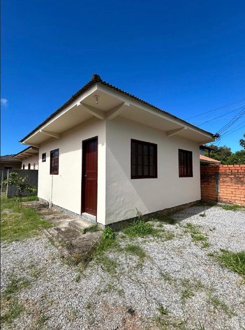 house em Dona Alta Lucas, São João do Rio Vermelho - Florianópolis - SC