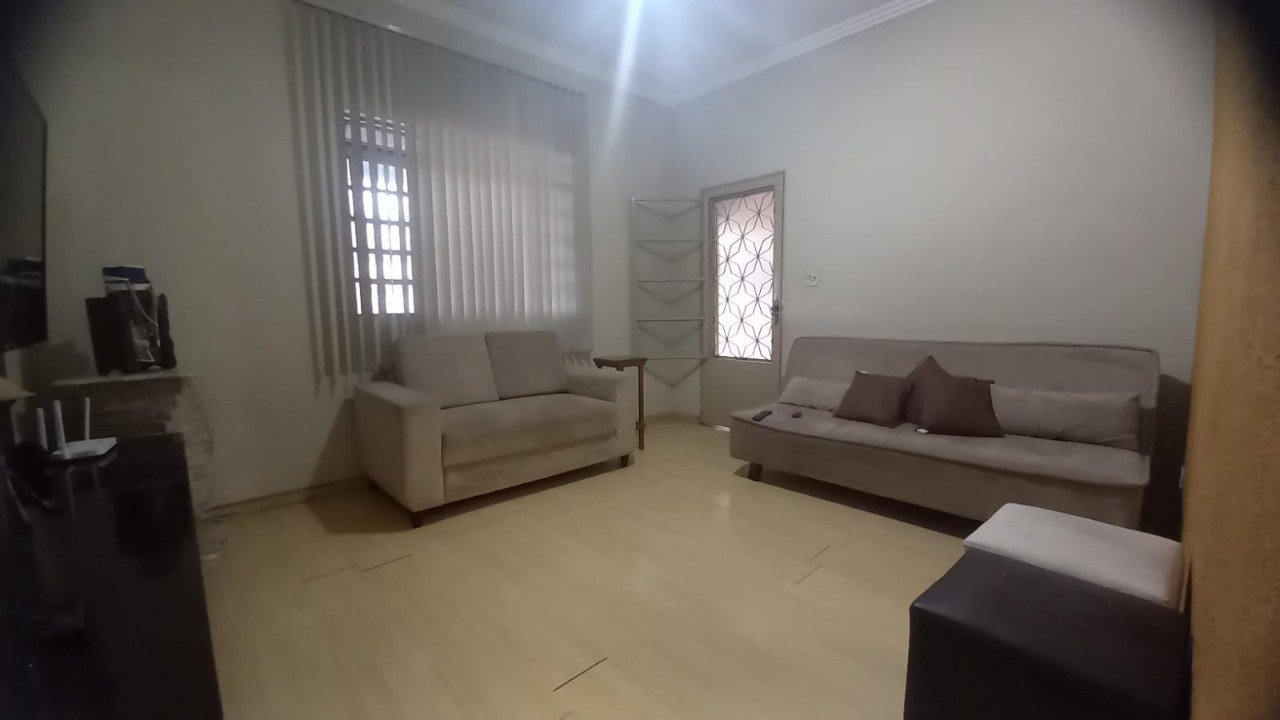 Casa com 5 quartos — Santa Terezinha, Belo Horizonte