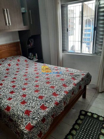house em Rua Itapuã, Tupi - Praia Grande - SP