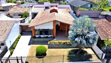 house em Avenida Trajano Lino Gonçalves, Centro - Guarapari - ES