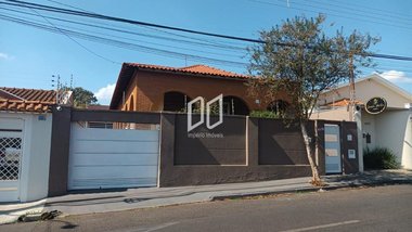 house em Rua Voluntários da Pátria, Jardim Santa Adélia - Araraquara - SP
