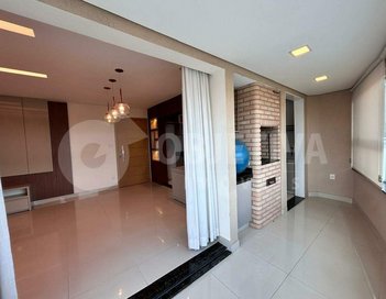 apartment em Rua Alexandrino Santos Lima, Santa Mônica - Uberlândia - MG