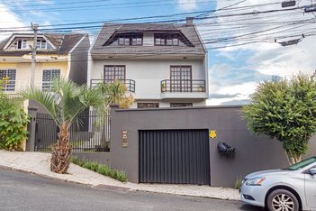 house em Rua Olímpio Sotto Maior Sobrinho, Vista Alegre - Curitiba - PR