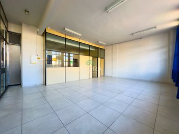 business em Rua Tiradentes, Centro - Canoas - RS