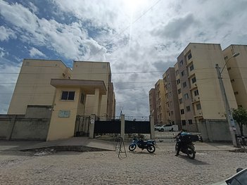 apartment em Rua Maria Maia, Siqueira - Fortaleza - CE