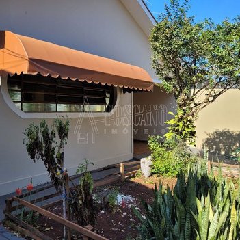 house em Avenida Mariangela Pucci Ananias, Jardim Santa Adélia - Araraquara - SP