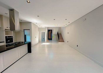 house em Rua Canadá, Vila Bressani - Paulínia - SP
