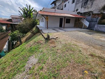 house em Rua Sophia Striethorst, Água Verde - Blumenau - SC