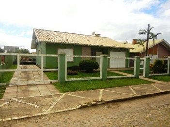 house em Rua Rio Tainhas, Centro - Xangri-Lá - RS