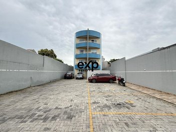 apartment em Rua Irati, Cruzeiro - São José dos Pinhais - PR
