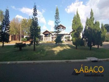 land_lot em Avenida Professora Maria de Cresci Leopoldino, Condomínio Residencial Quebec - São Carlos - SP