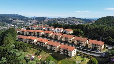 apartment em Avenida Doutor Adhemar de Barros, Alto da Boa Vista - Campos do Jordão - SP