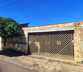 house em Rua Serra Encantada, Conjunto Habitacional Violim - Londrina - PR