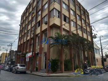office em DE  VISCONDE NACAR, Centro Histórico - Paranaguá - PR