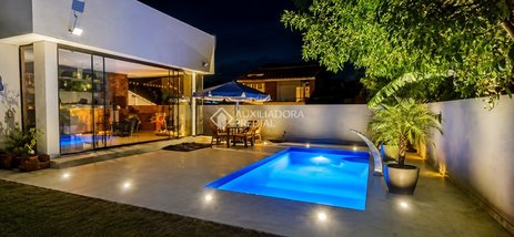 house em Rua Leonel Pereira, Cachoeira do Bom Jesus - Florianópolis - SC