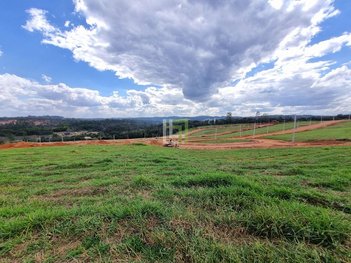 land_lot em Avenida Alberto João Luchesi, Caxambu - Jundiaí - SP