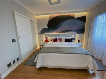 apartment em Rua Jerônimo da Veiga, Jardim Europa - São Paulo - SP