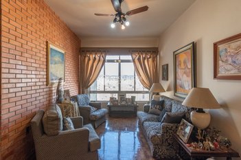 apartment em Rua Duque de Caxias, Centro Histórico - Porto Alegre - RS