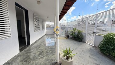 office em Rua Teixeira Vasconcelos, Cachoeirinha - Belo Horizonte - MG