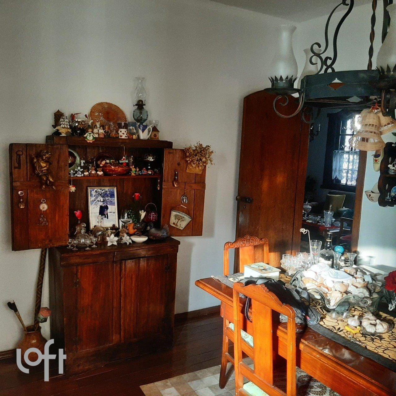 Casa com 6 quartos — Nova Granada, Belo Horizonte
