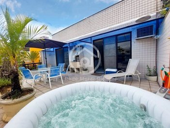 apartment em Avenida Genaro de Carvalho, Recreio dos Bandeirantes - Rio de Janeiro - RJ