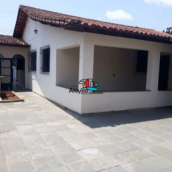 house em Rua Benedito Valadares, Centro - Sete Lagoas - MG