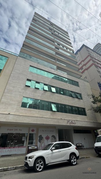apartment em Rua 250, Meia Praia - Itapema - SC