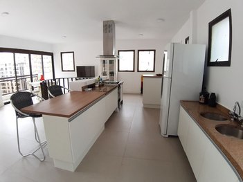 apartment em Avenida Leomil, Pitangueiras - Guarujá - SP