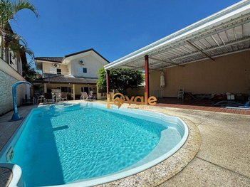 house em Avenida Villa Lobo, Loteamento Villa Branca - Jacareí - SP