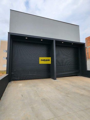 industrial em Avenida Professora Célia Lourdes Vercellino, Vila dos Ipês - Boituva - SP