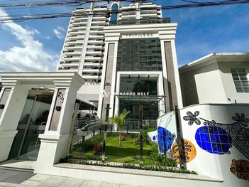 apartment em Avenida Brigadeiro da Silva Paes, Campinas - São José - SC